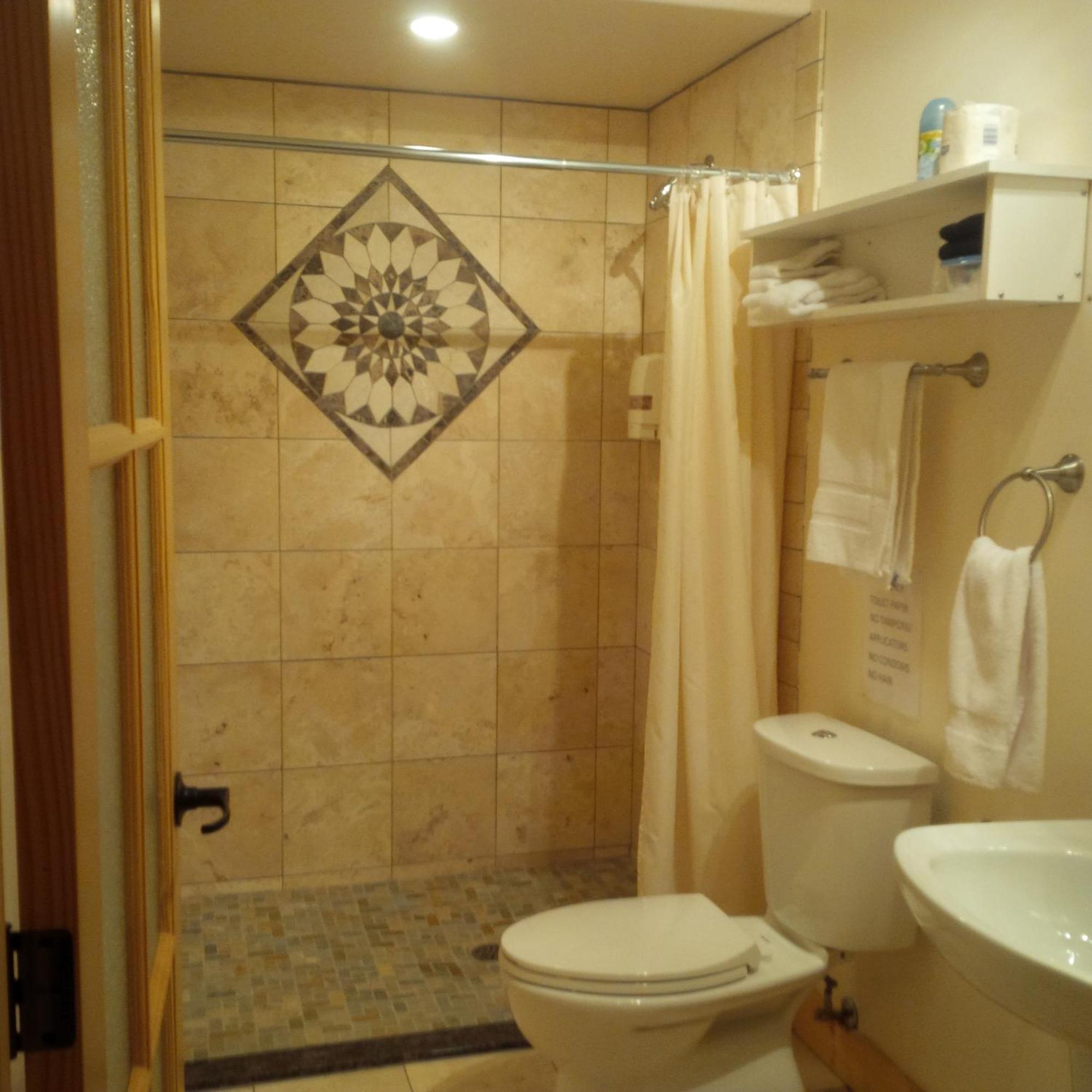 Lionheart Guest House ไลออนส์เฮด ภายนอก รูปภาพ